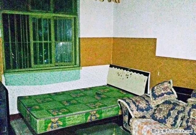 实拍图，中山路速八酒店附近带天然气家具家电拎包入住1楼出租 - 房屋出租 - 房屋租售 - 宝鸡分类信息 - 宝鸡28生活网 baoji.28life.net